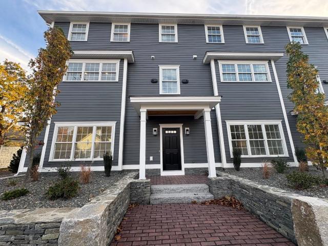 Condo for sale in Exeter, Rockingham County