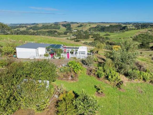 Property for sale in Awhitu, Oroua County