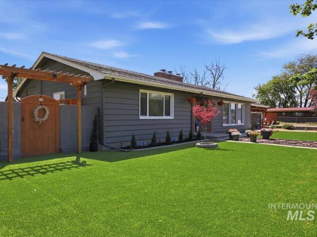 House for sale in Caldwell, Idaho