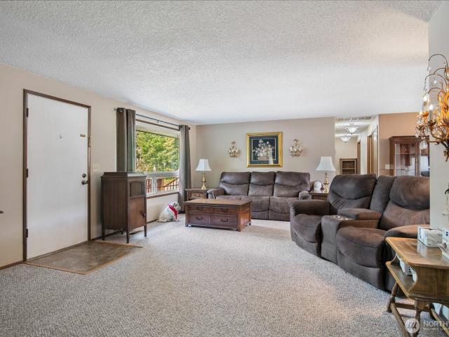 House for sale in Packwood, Washington