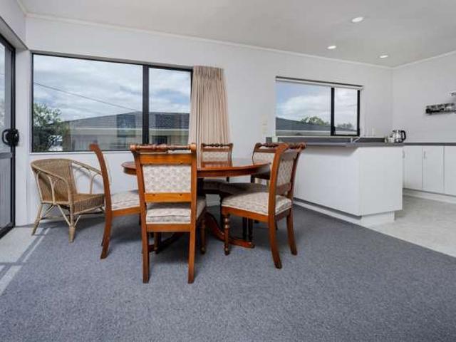 House for sale in Hillcrest, Kaipātiki