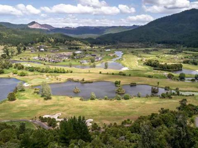 Land for sale in Pauanui, Thames-Coromandel District