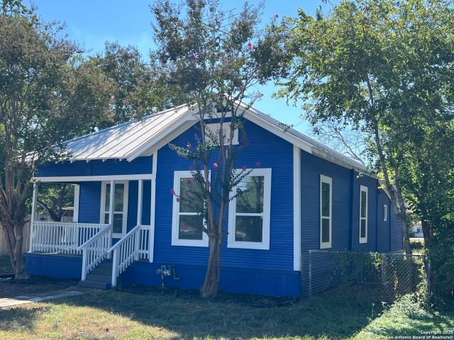 House for sale in Converse, Texas