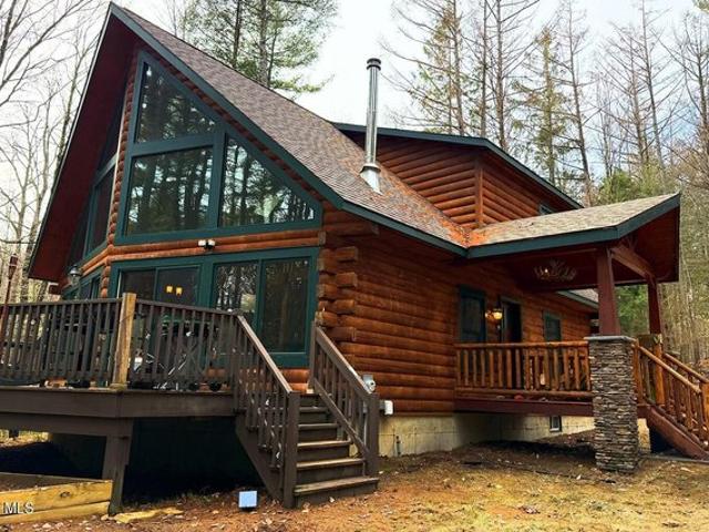 House for sale in Saratoga, New York