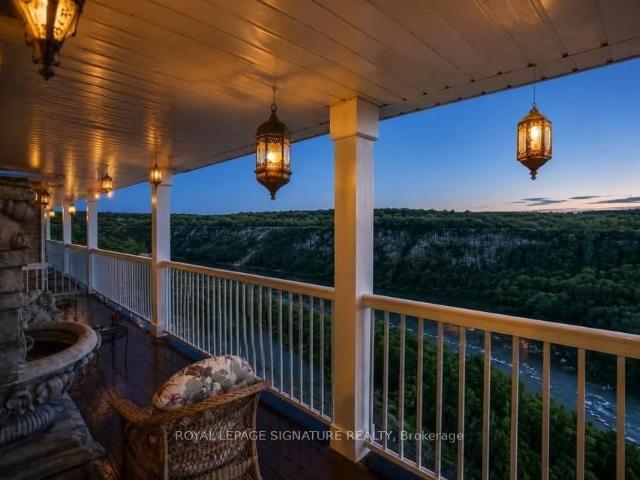 Apartment for rent in Richmond Hill, Golden Horseshoe