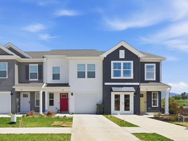 Townhouse for sale in Virginia