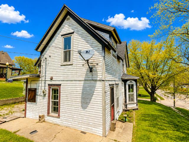 House for sale in Lake Benton, Minnesota