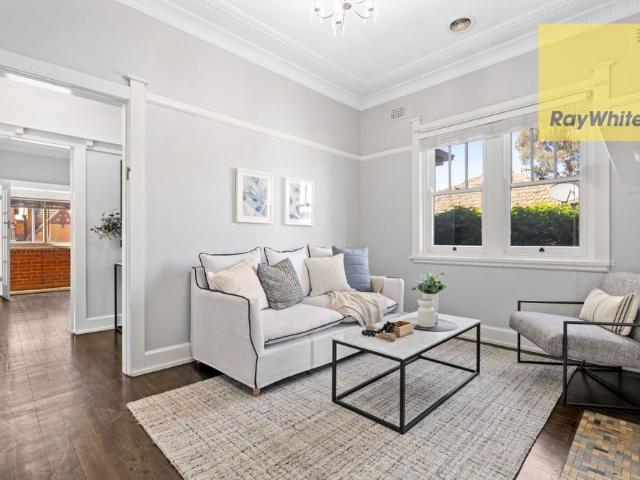 House for rent in Brisbane Grove, New South Wales