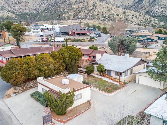 House for sale in Kernville