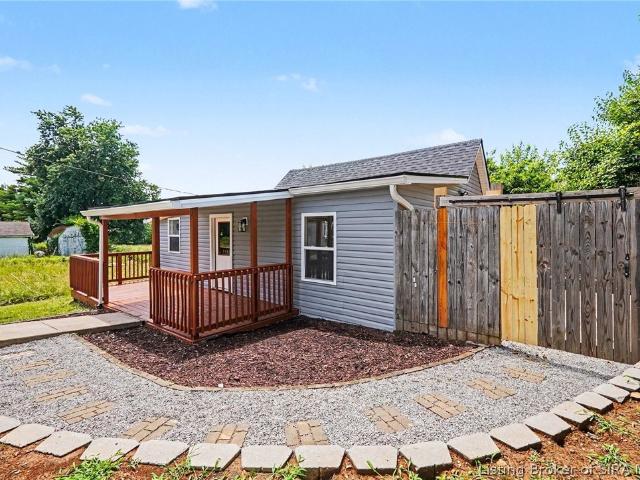House for sale in Georgetown, Indiana