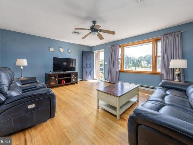 House for sale in Gibbstown, New Jersey