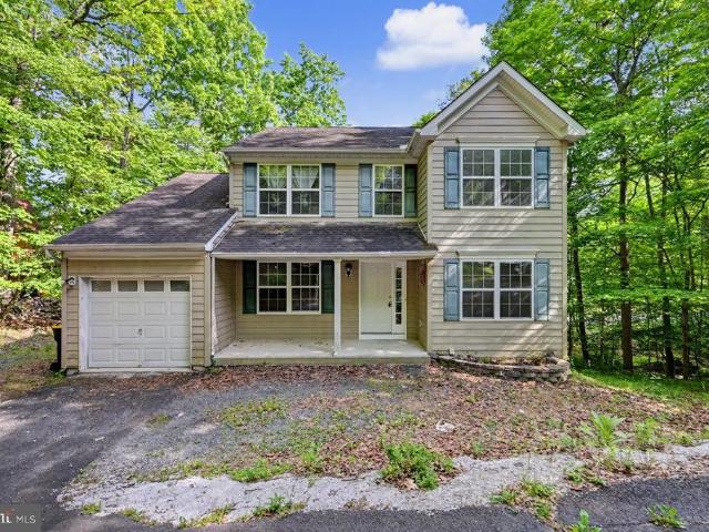 House for sale in Shawnee On Delaware, Pennsylvania