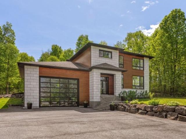House for sale in Les Collines-de-l'outaouais, Quebec
