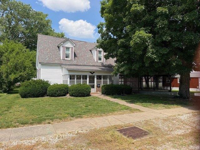 House for sale in Worthington, Indiana