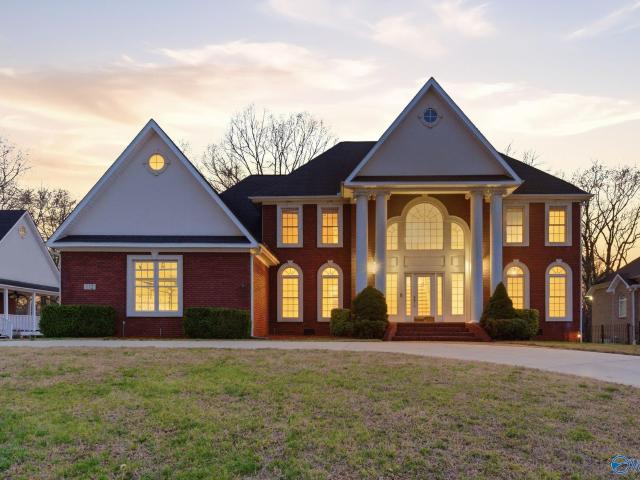 House for sale in Hazel Green, Alabama