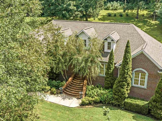 House for sale in Valley Head, Alabama
