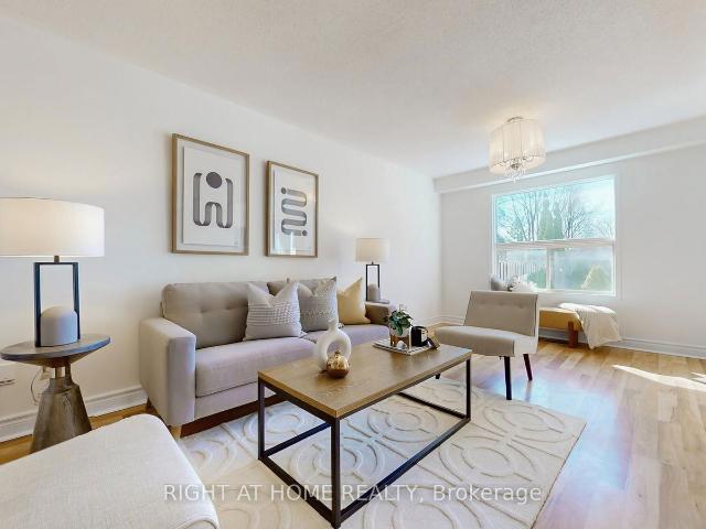 Townhouse for sale in Woburn, Ontario