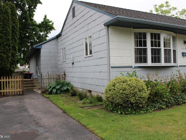 House for sale in Turnersville, New Jersey