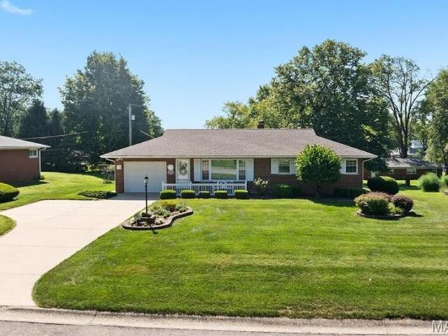 House for sale in Belleville, Illinois