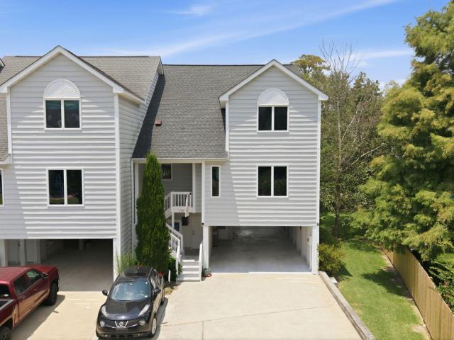 Townhouse for sale in Washington, North Carolina