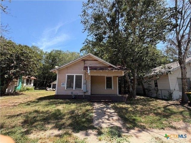House for sale in Gonzales, Gonzales County