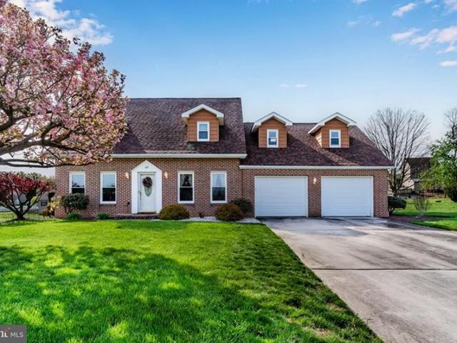 House for sale in Cumberland, Pennsylvania