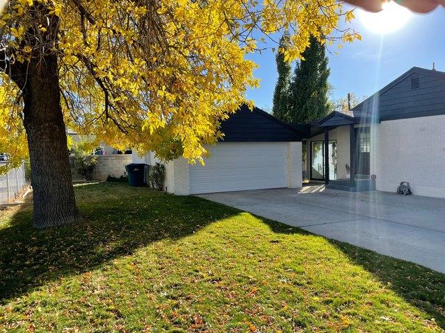House for sale in Sandy, Utah