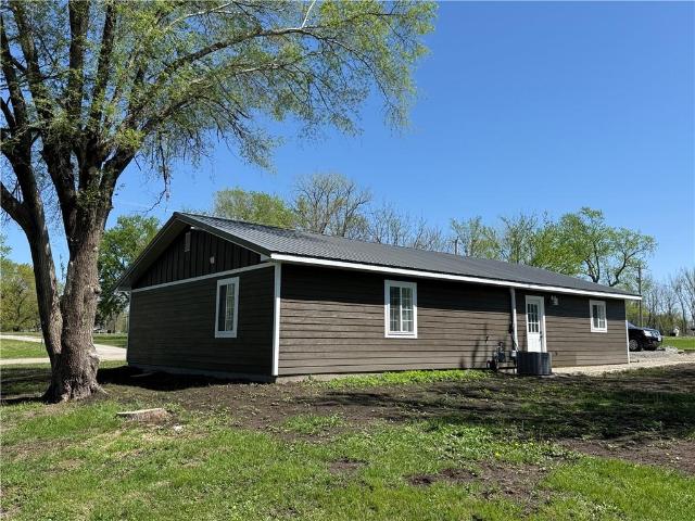House for sale in Coffey, Missouri