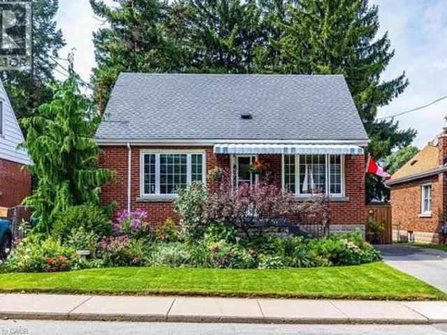 House for sale in Ancaster, Ontario