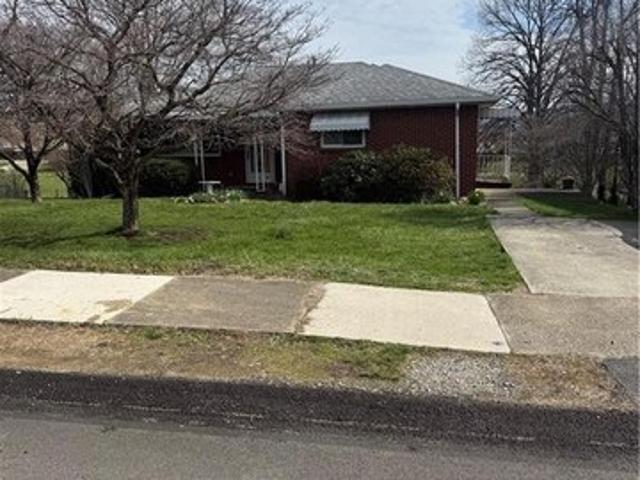 House for sale in Uniontown, Pennsylvania