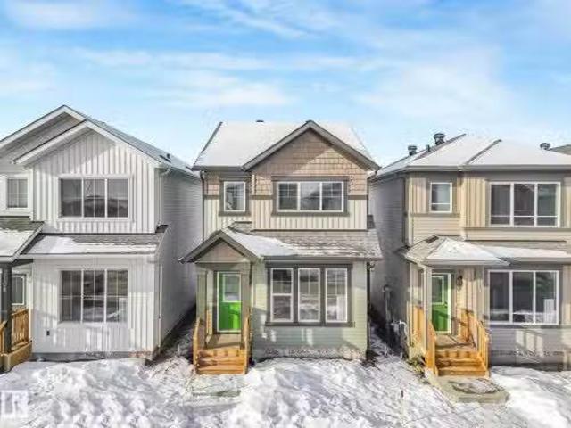 House for sale in Fort Saskatchewan, Alberta