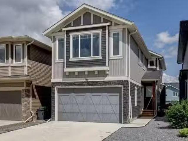 House for sale in Alberta