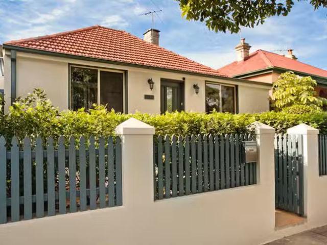 House for rent in Crows Nest, New South Wales
