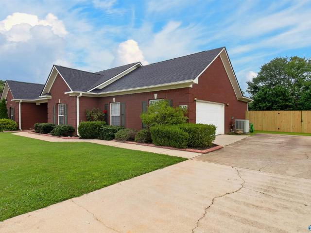 House for sale in New Market, Alabama