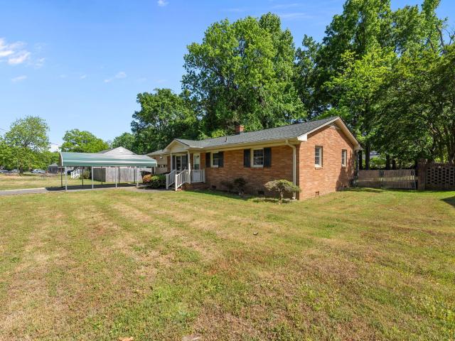 House for sale in Alamance, North Carolina