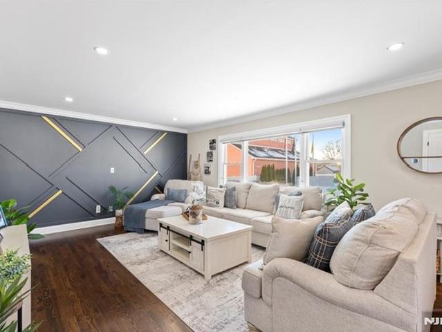 House for sale in Lodi, New Jersey