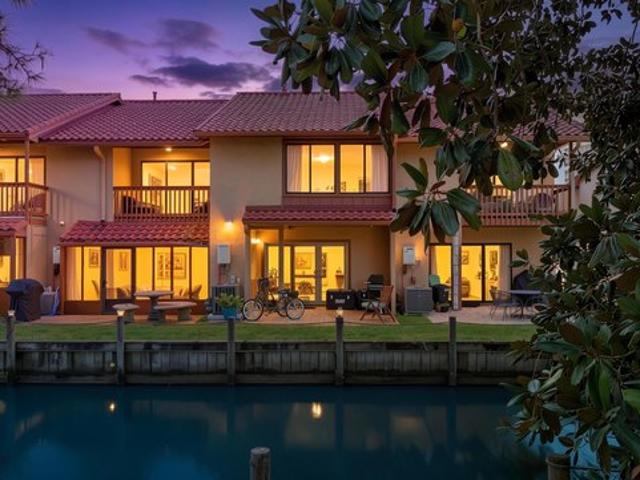 Townhouse for sale in Panama City Beach, Florida