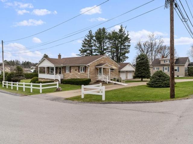 House for sale in Elk, Pennsylvania