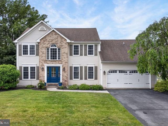 House for sale in Denver, Pennsylvania