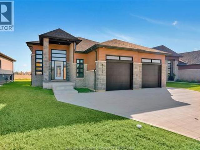 House for sale in Kingsville, Ontario