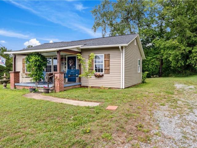 House for sale in Jonesville, North Carolina