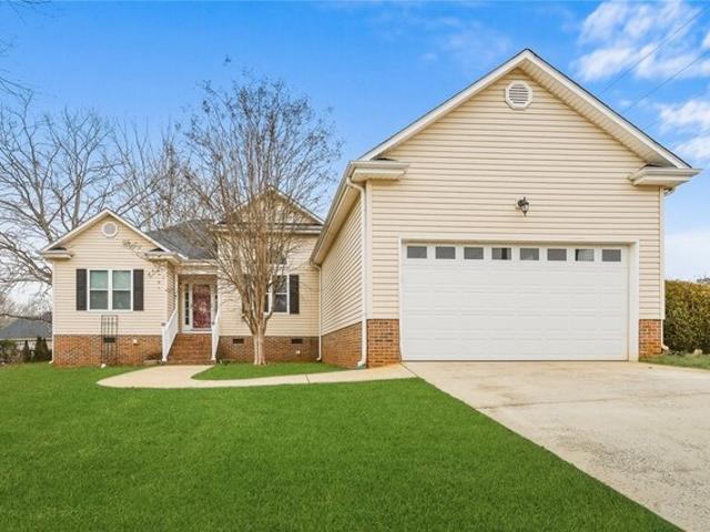 House for sale in Williamston, South Carolina