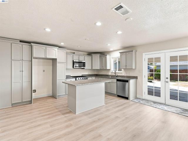 House for sale in Pittsburg, California