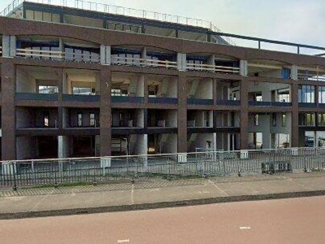 Bedrijfspand te huur in Haarlem, Noord Holland