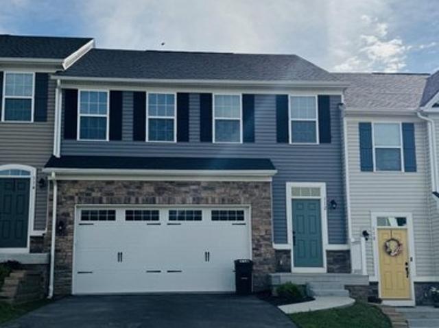 Townhouse for sale in Morgantown, West Virginia