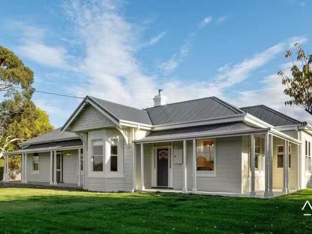 House for rent in Camerons Creek, Victoria
