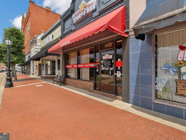 Commercial for sale in Barnesville, Georgia