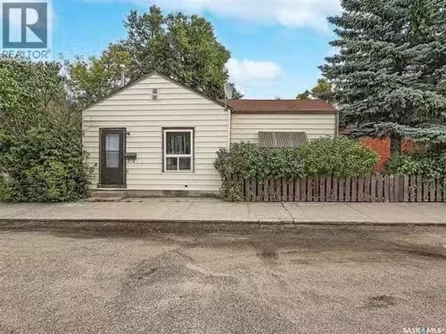 House for sale in Harris, Saskatchewan