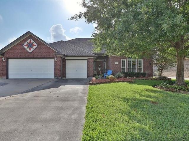House for sale in Lake Jackson, Texas