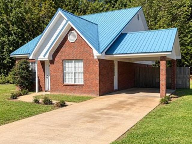 House for sale in Saltillo, Lee County